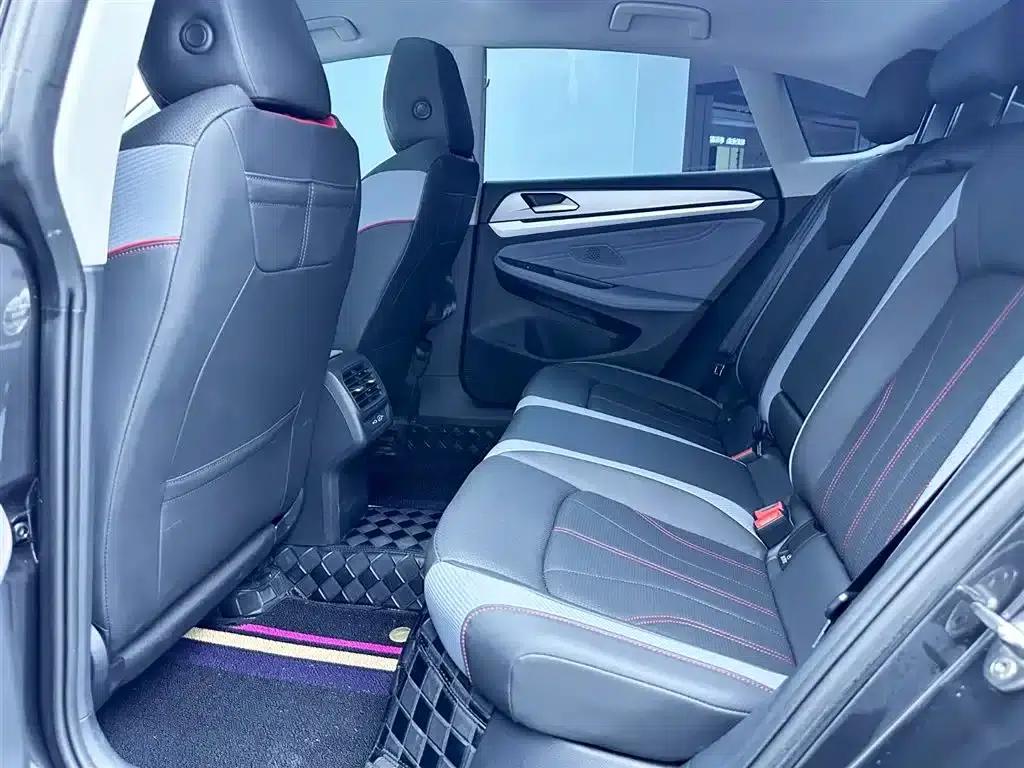 Lamando 2023 Lamando L 280TSI DSG Hot Edition — миниатюра 18