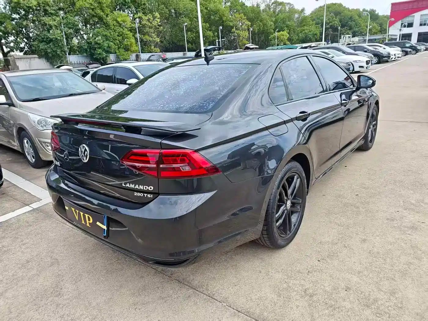 Lamando 2021 280TSI DSG Luxury Phantom Edition — миниатюра 8