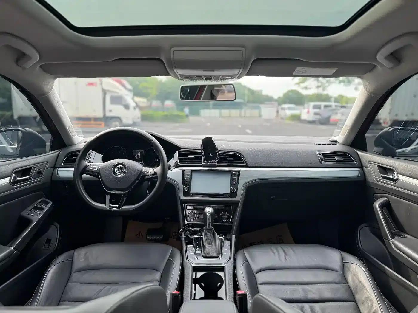 Lamando 2015 280TSI DSG Comfort Edition — миниатюра 8