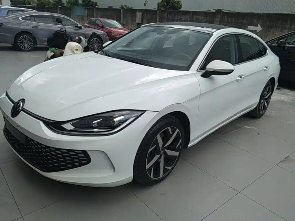 Lamando 2024 Lamando L 280TSI DSG Hot Edition — миниатюра 1