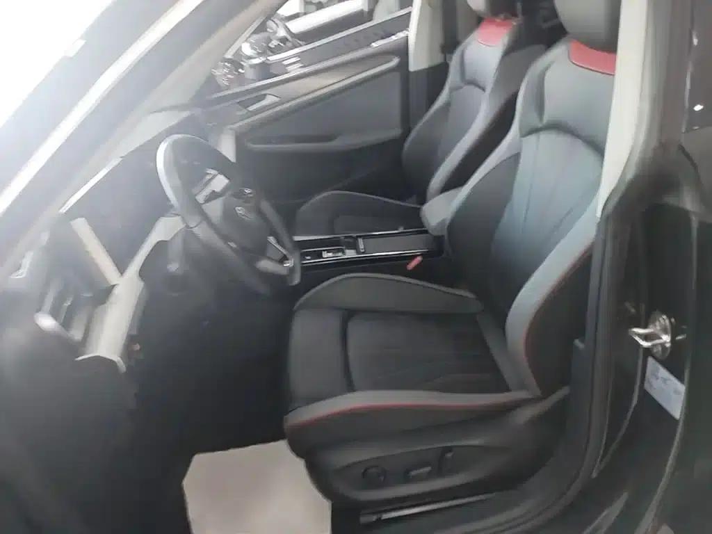 Lamando 2023 Lamando L 280TSI DSG Hot Edition — миниатюра 15