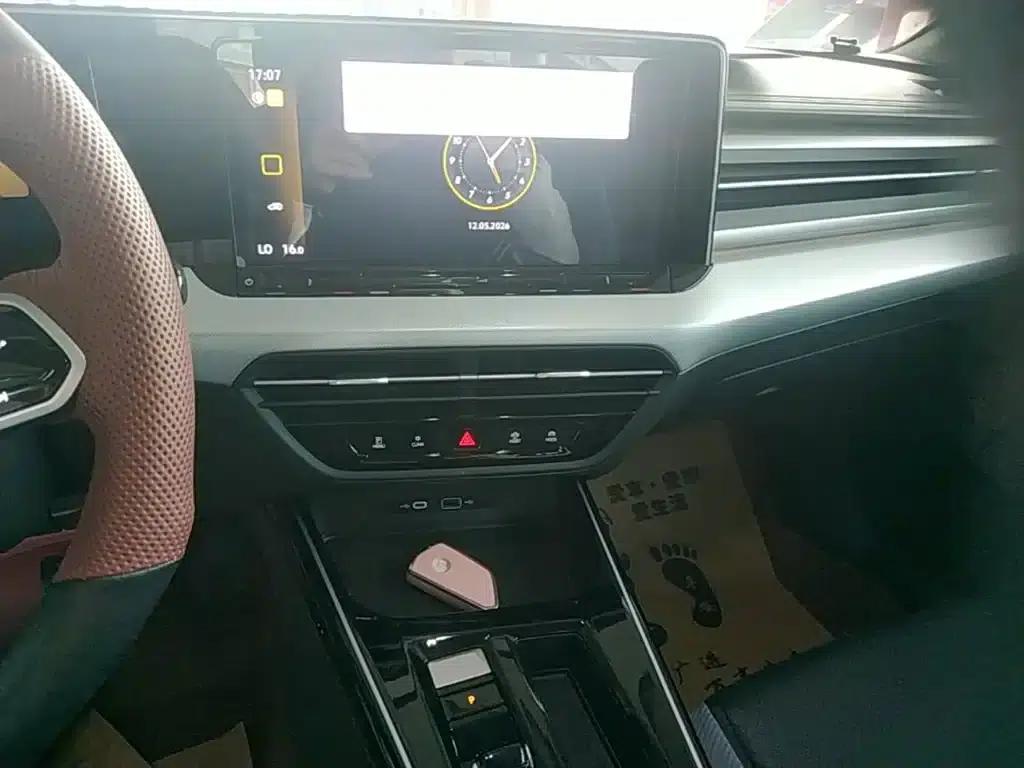 Lamando 2024 Lamando L 280TSI DSG Hot Edition — миниатюра 13