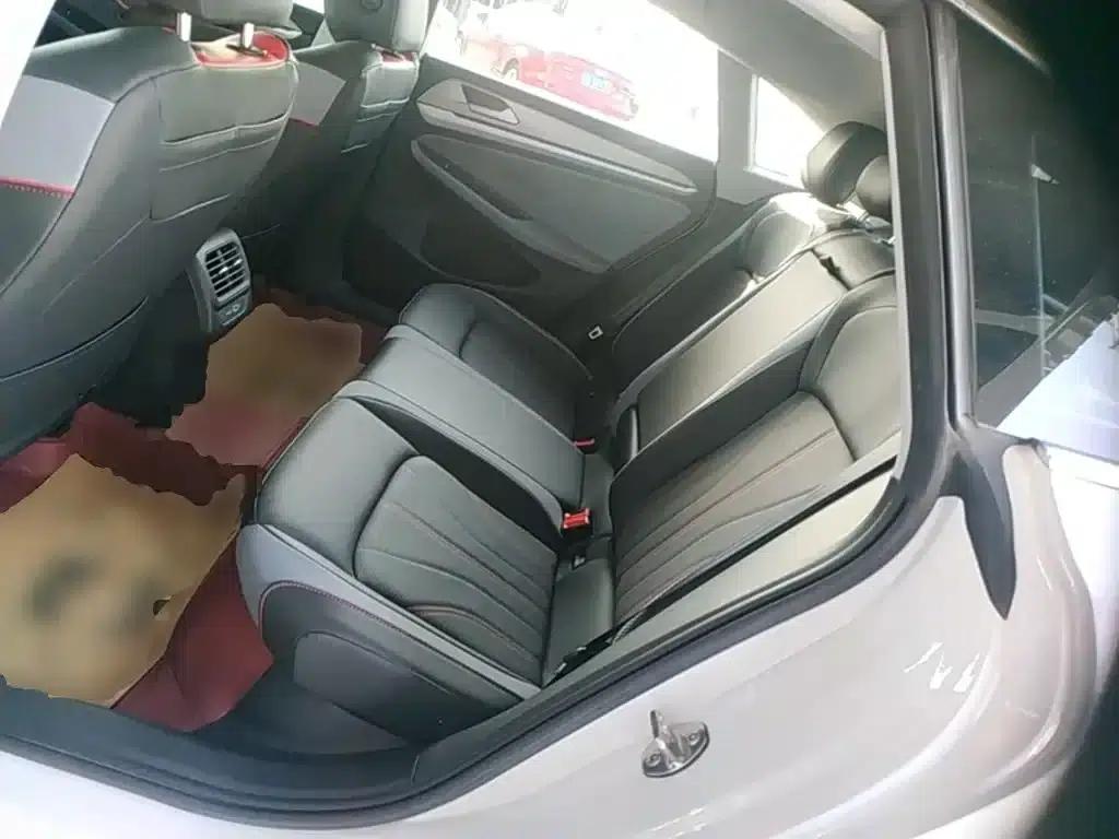 Lamando 2024 Lamando L 280TSI DSG Hot Edition — миниатюра 17