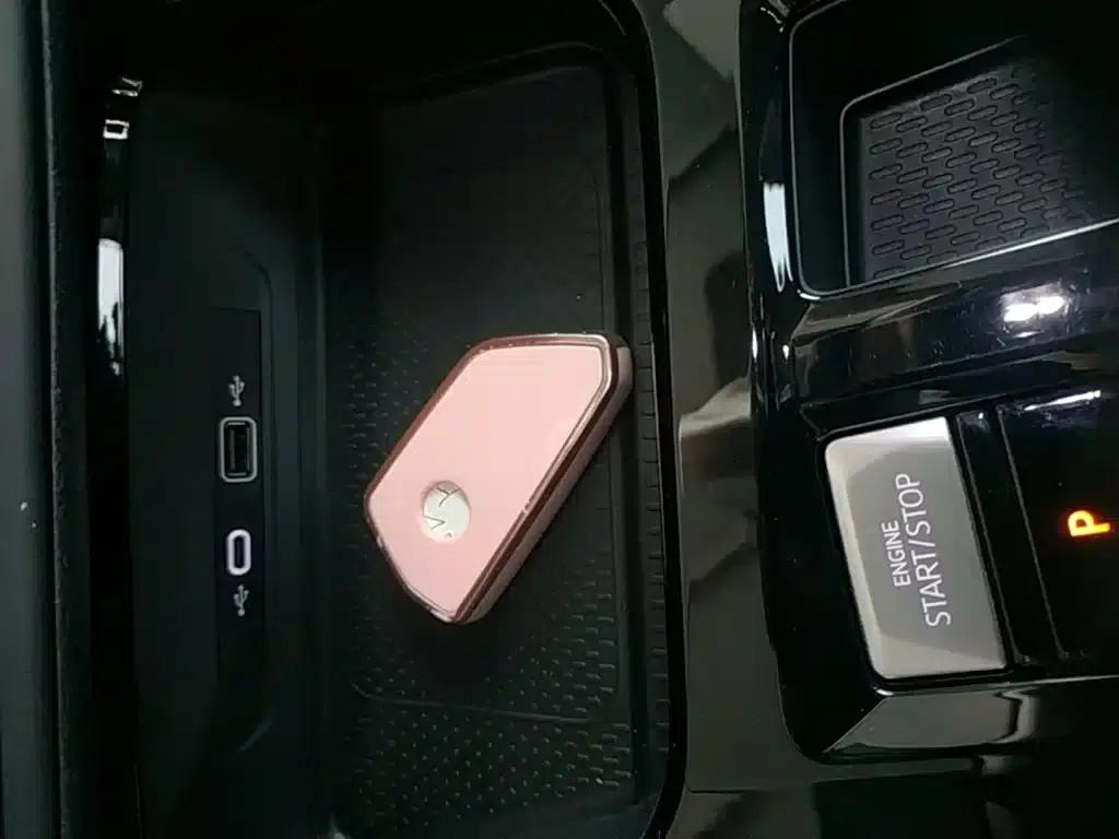 Lamando 2024 Lamando L 280TSI DSG Hot Edition — миниатюра 9