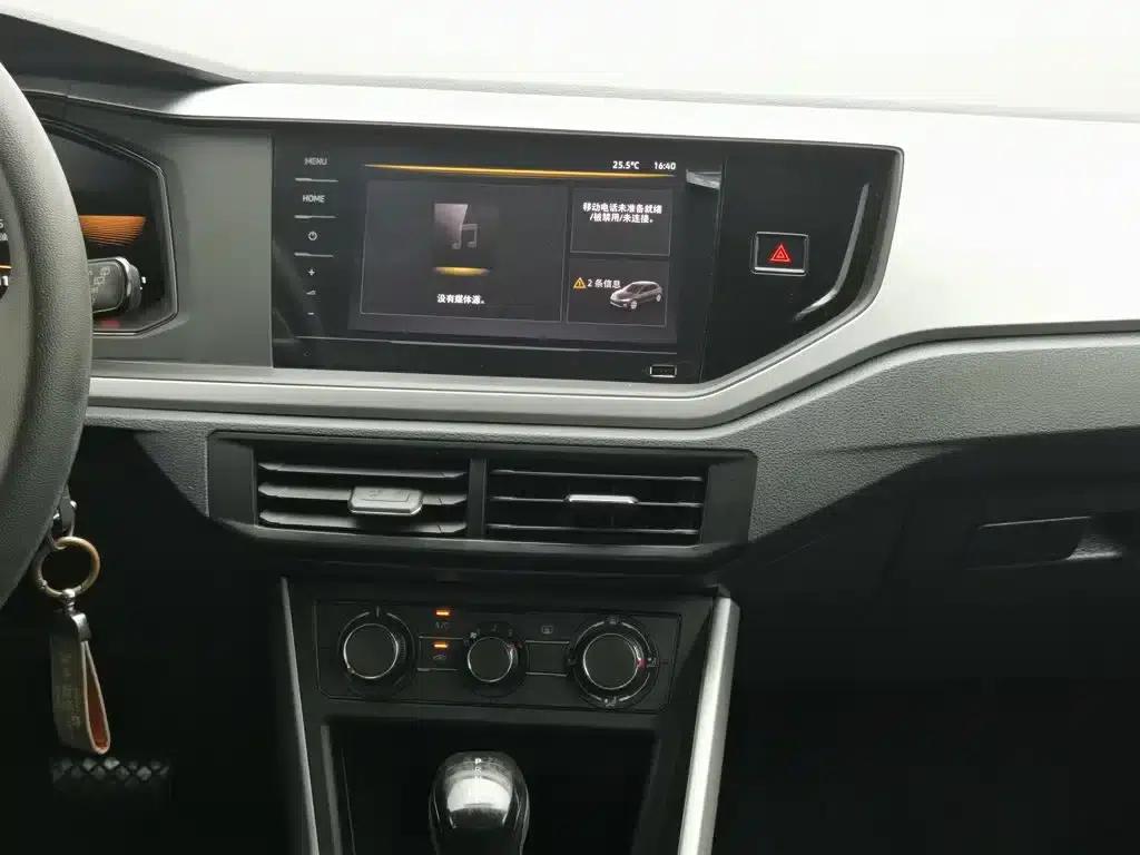 2023 Polo Facelift Plus 1.5L Automatic Enjoy Life Edition — миниатюра 12
