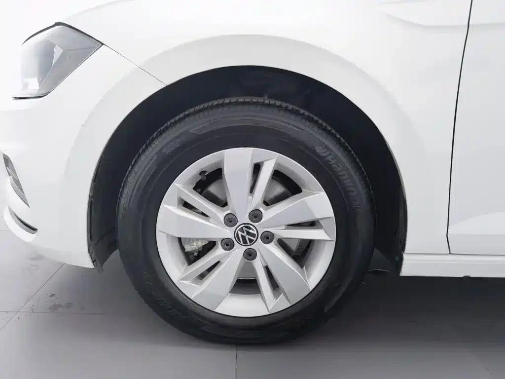 2023 Polo Facelift Plus 1.5L Automatic Enjoy Life Edition — миниатюра 17