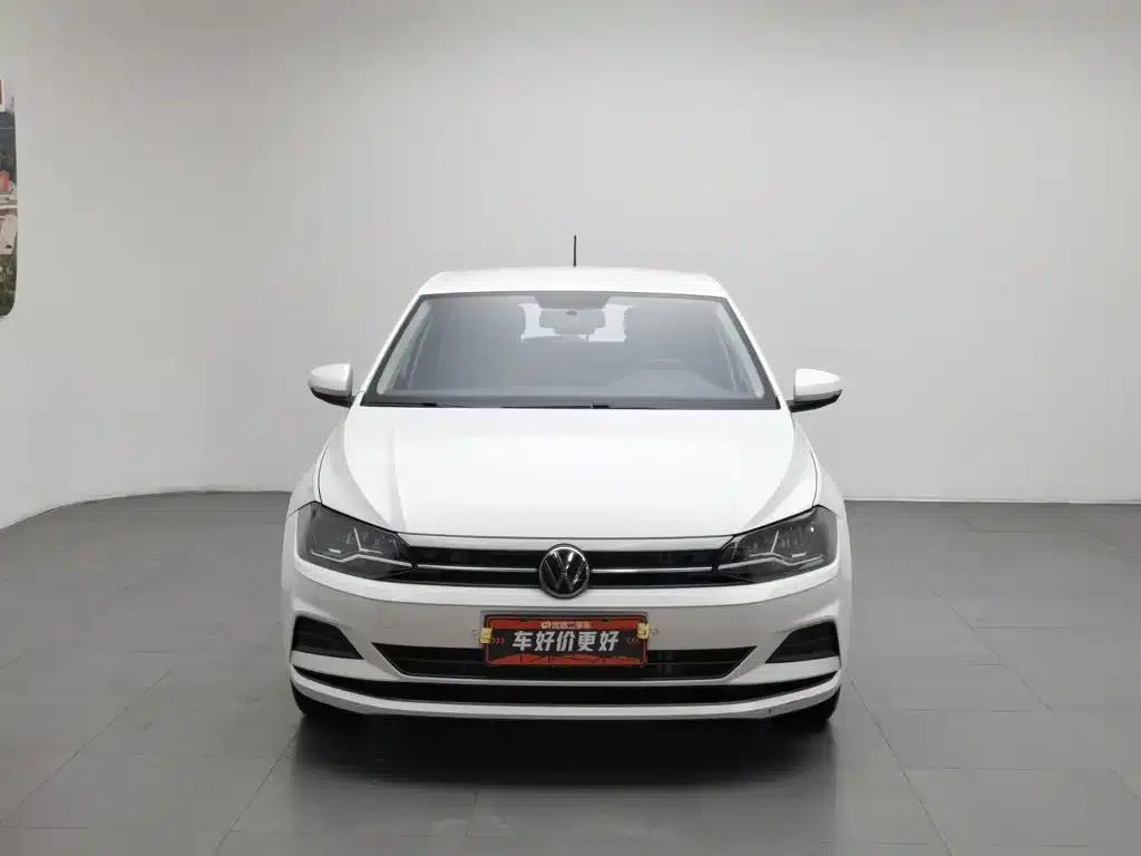 2023 Polo Facelift Plus 1.5L Automatic Enjoy Life Edition — миниатюра 3