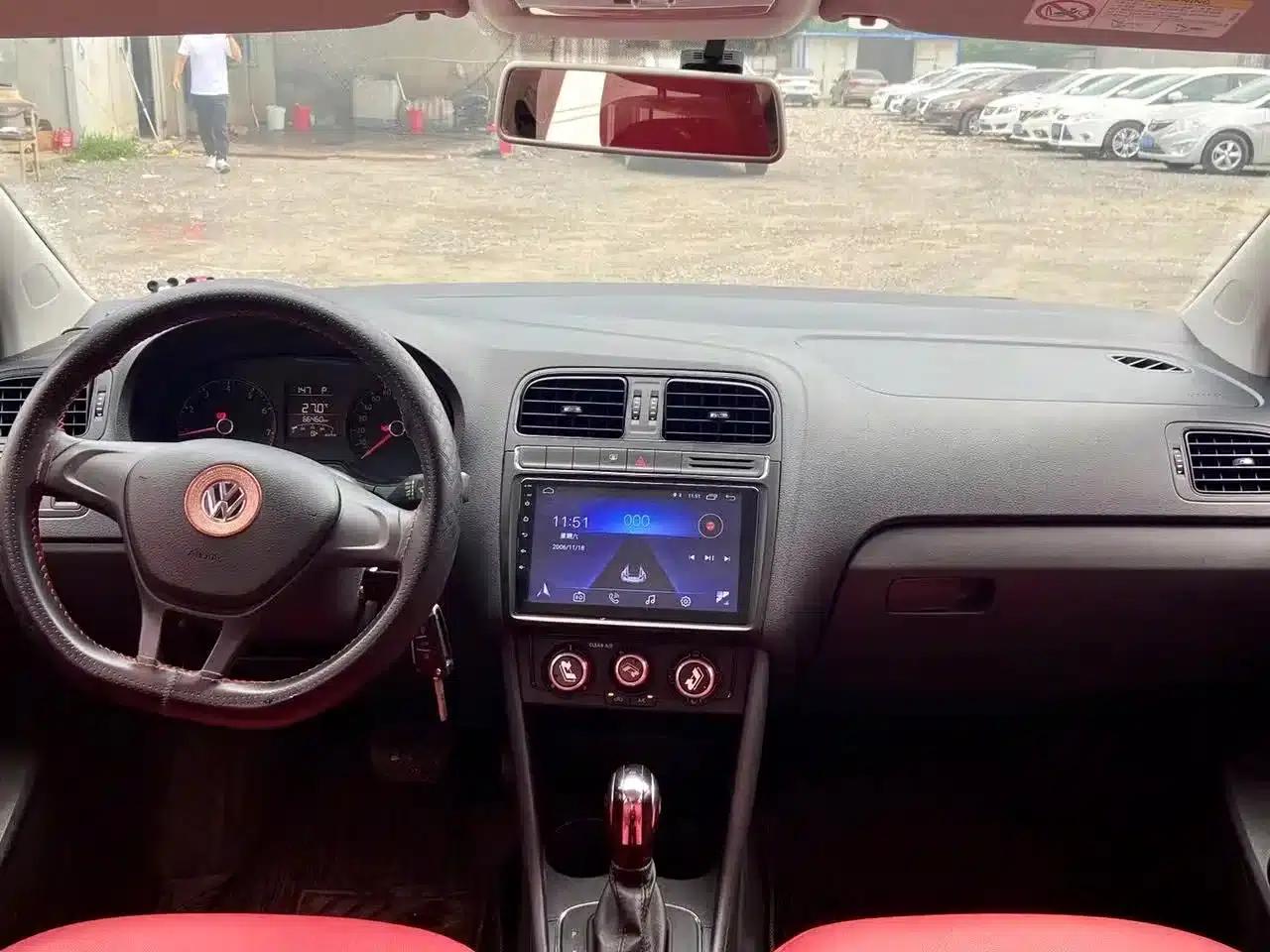 2016 Polo 1.4L Automatic Fashion Edition — миниатюра 6