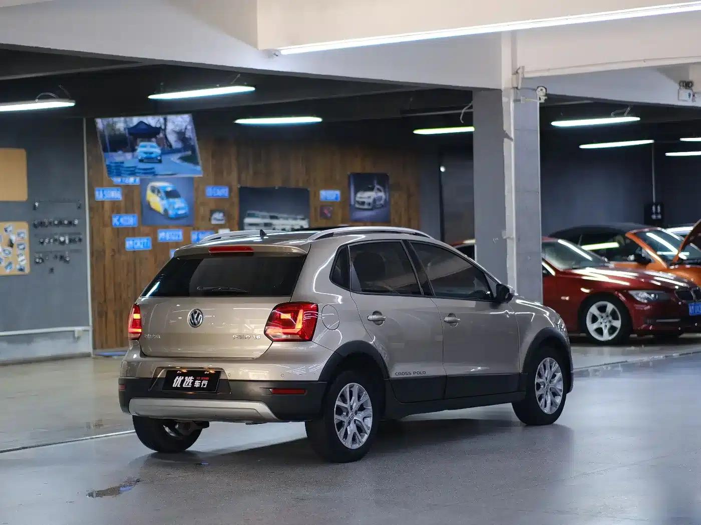 2014 Polo 1.6L Cross Polo Automatic — миниатюра 16
