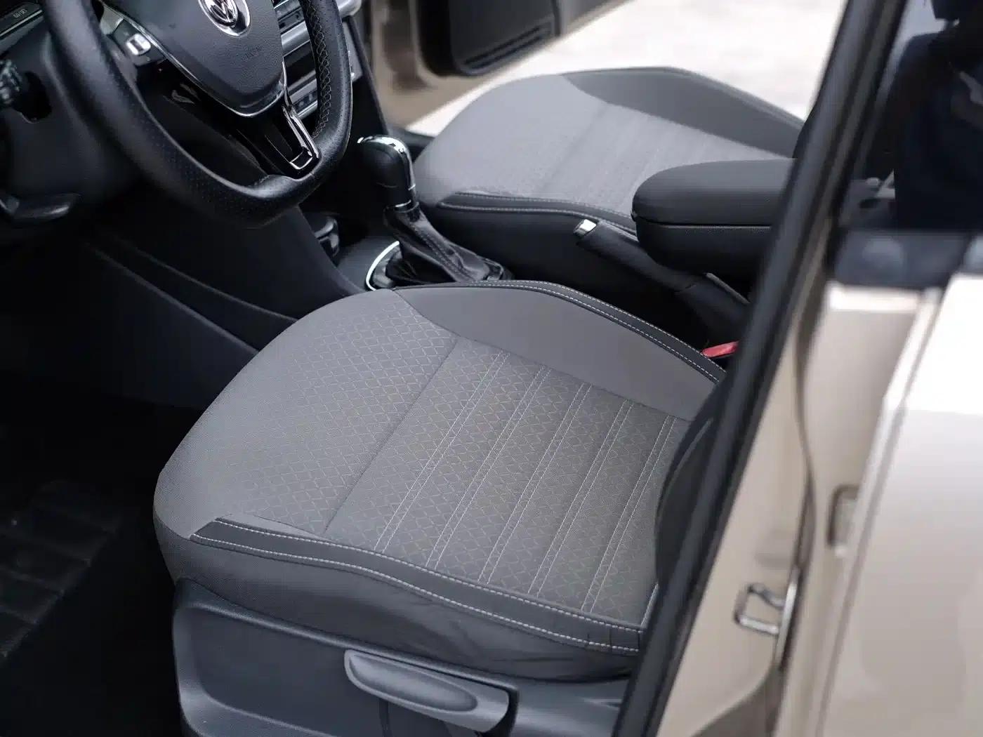 2014 Polo 1.6L Cross Polo Automatic — миниатюра 23