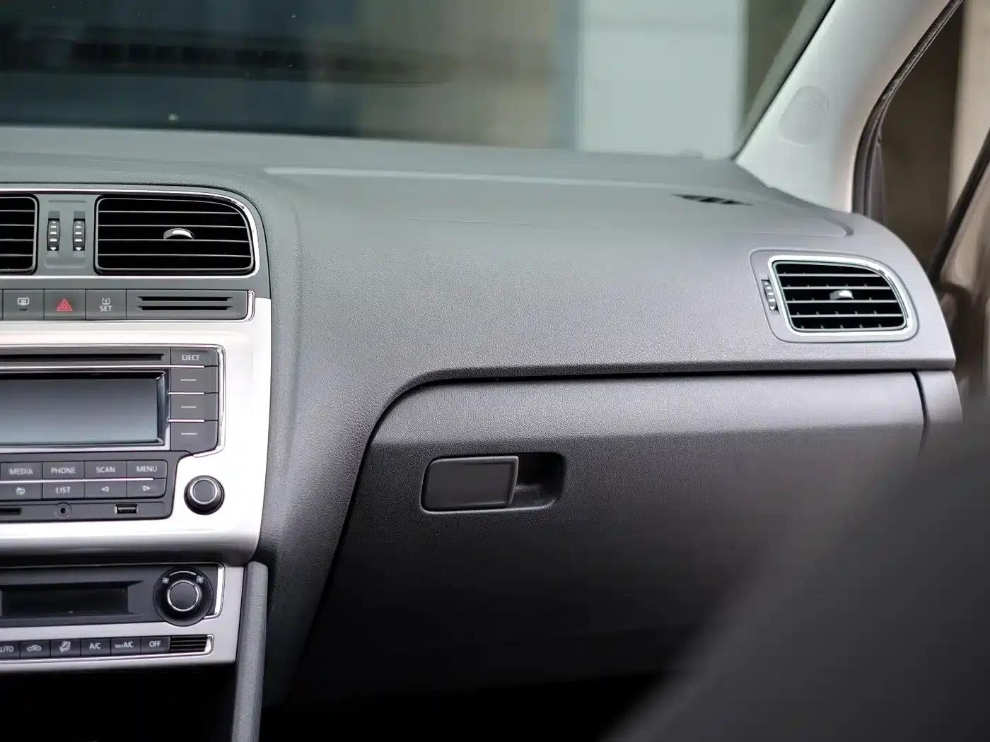 2014 Polo 1.6L Cross Polo Automatic — миниатюра 45