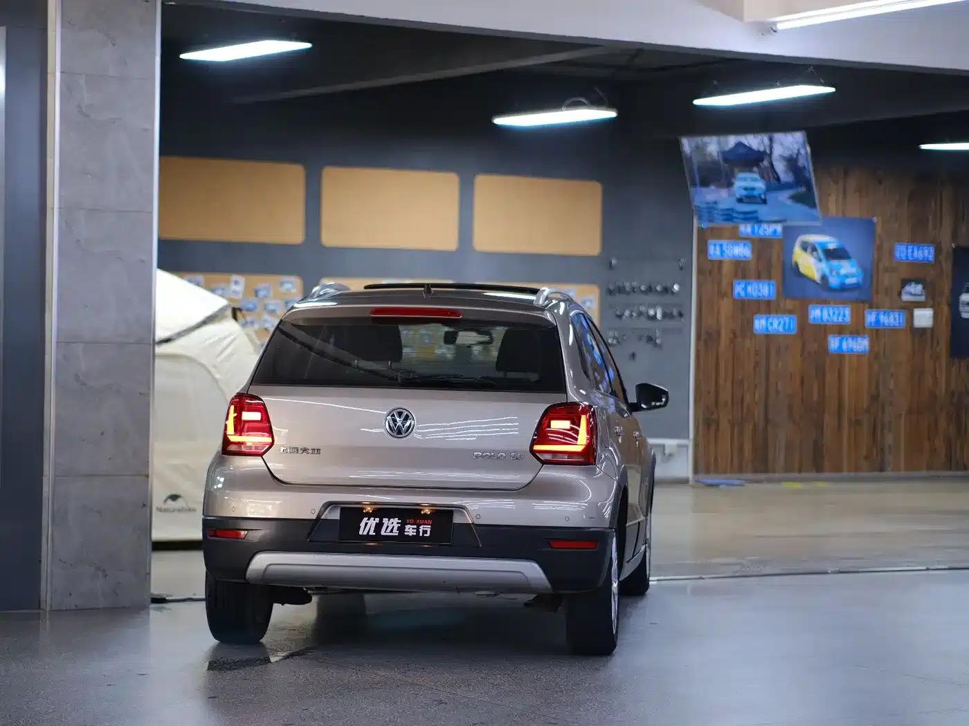 2014 Polo 1.6L Cross Polo Automatic — миниатюра 6