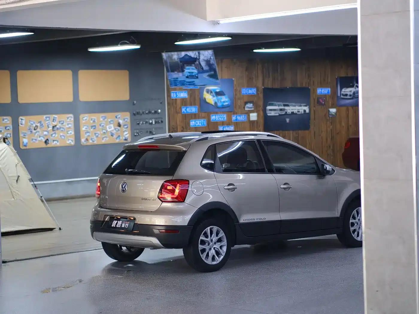 2014 Polo 1.6L Cross Polo Automatic — миниатюра 8