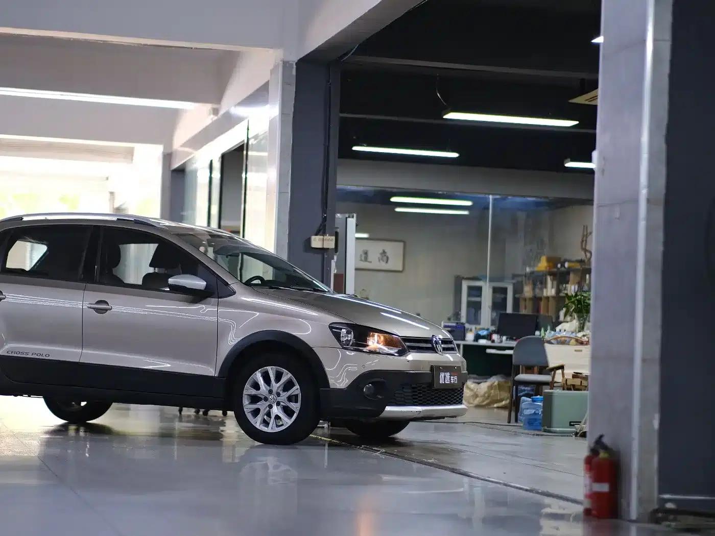 2014 Polo 1.6L Cross Polo Automatic — миниатюра 9