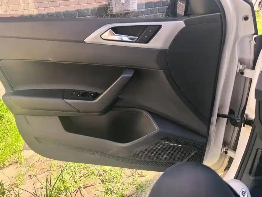 2021 Polo Plus 1.5L Automatic Panoramic Enjoyment Edition — миниатюра 7