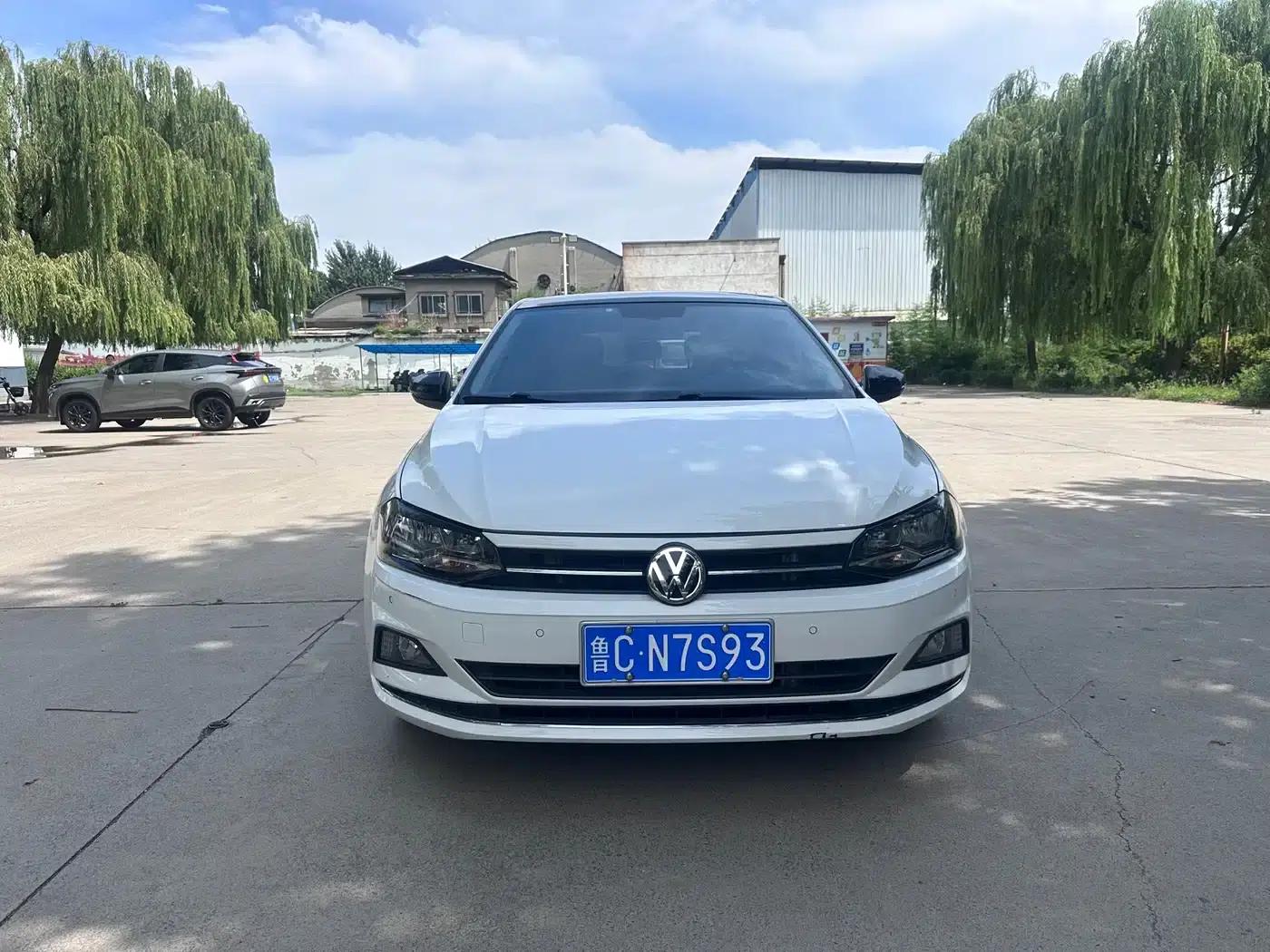 2019 Polo Plus 1.5L Automatic Beats Trendy Edition — миниатюра 2