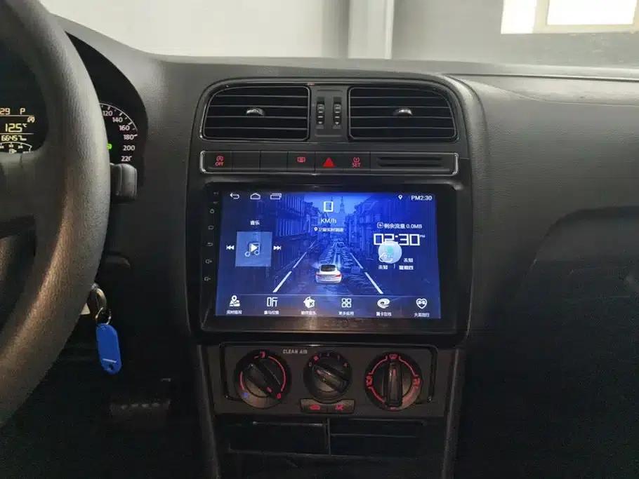 2018 Polo 1.5L Automatic Comfort Edition — миниатюра 13
