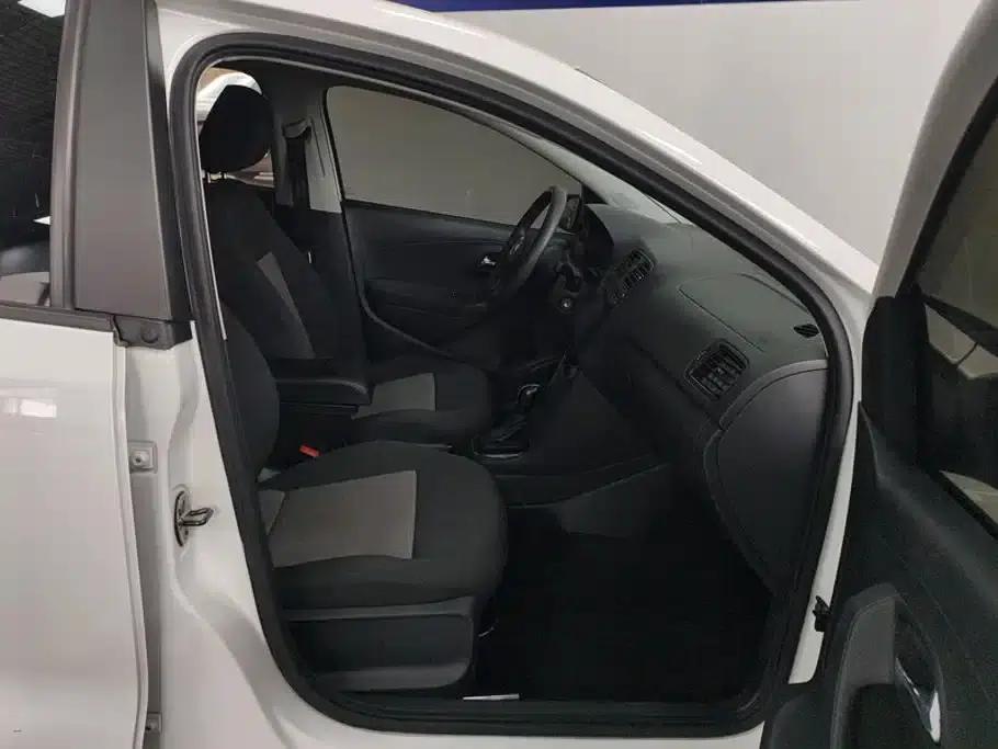 2018 Polo 1.5L Automatic Comfort Edition — миниатюра 8