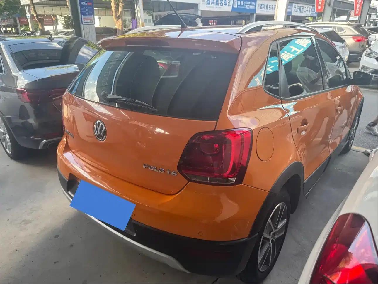 2012 Polo 1.6L Cross Polo AT — миниатюра 8