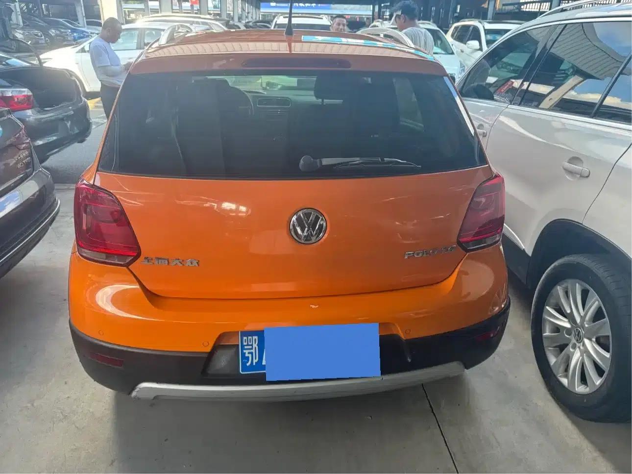 2012 Polo 1.6L Cross Polo AT — миниатюра 10
