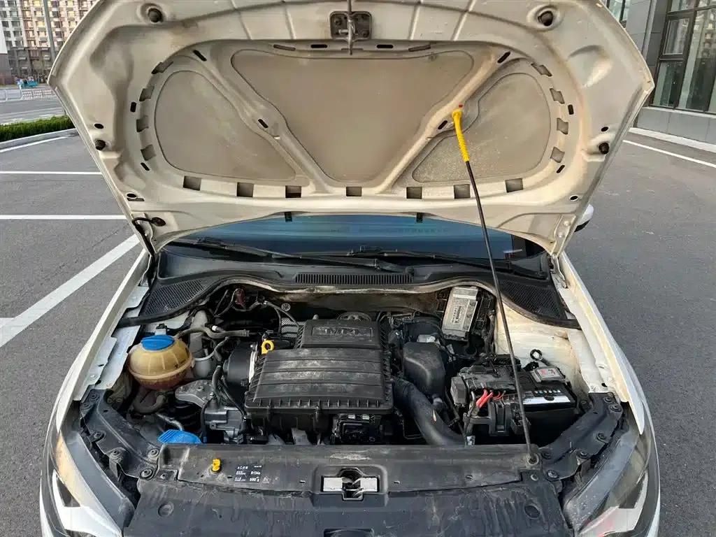 2018 Polo 1.5L Automatic Comfort Edition — миниатюра 14