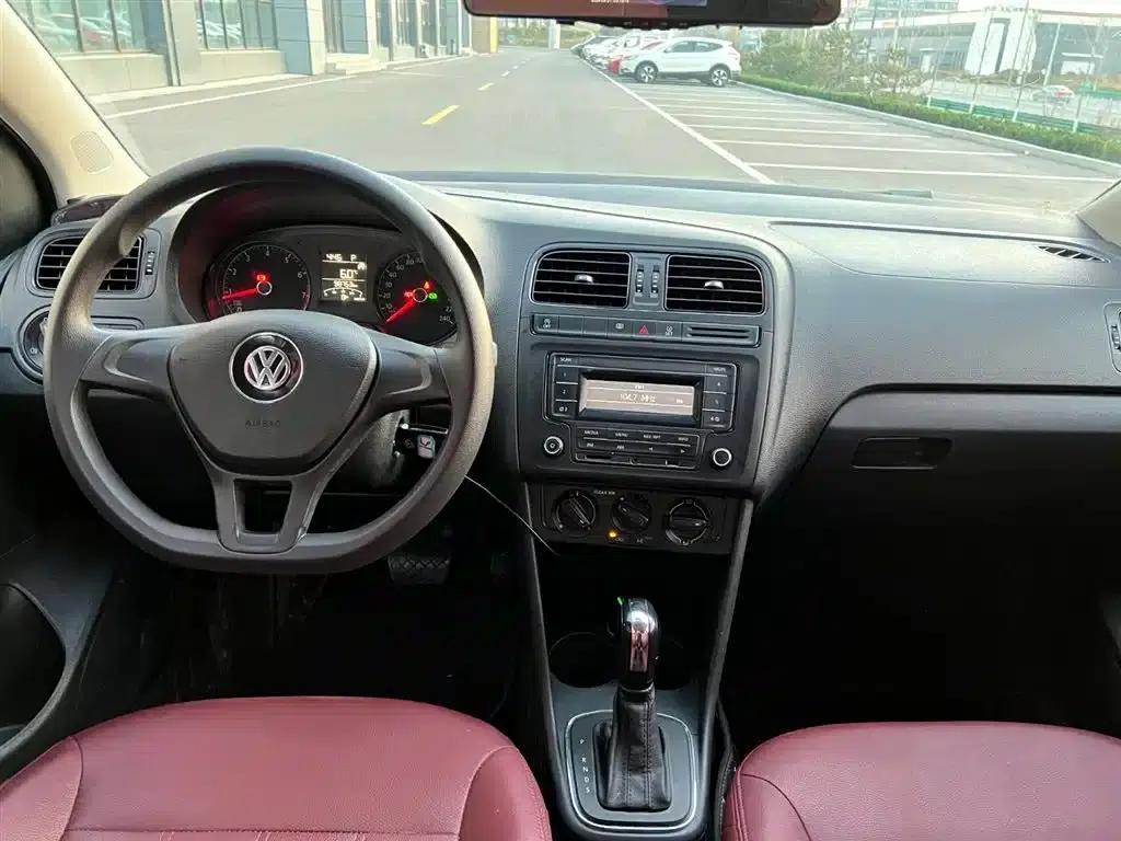 2018 Polo 1.5L Automatic Comfort Edition — миниатюра 8