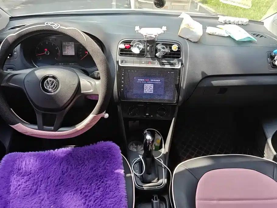 2018 Polo 1.5L Automatic Comfort Edition — миниатюра 12