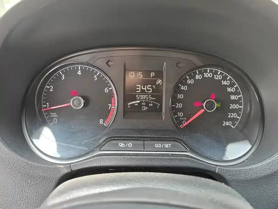 2018 Polo 1.5L Automatic Comfort Edition — миниатюра 14