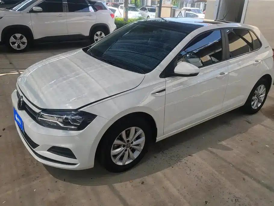 2021 Polo Plus 1.5L Automatic Colorful Technology Edition — миниатюра 1