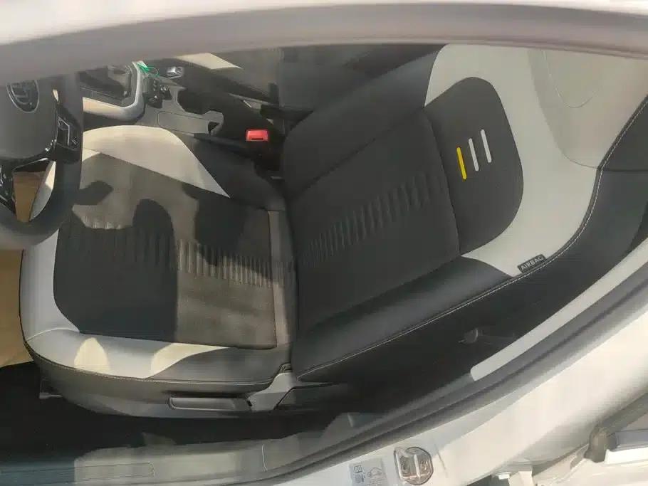 2021 Polo Plus 1.5L Automatic Colorful Technology Edition — миниатюра 9