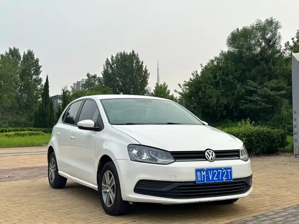 2014 Polo 1.4L Manual Fashion Edition — миниатюра 3