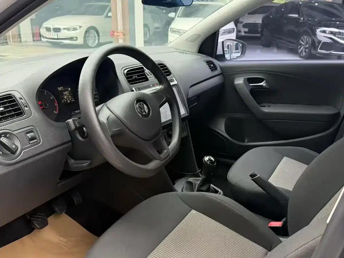 2018 Polo 1.5L Manual Comfort Edition — миниатюра 7