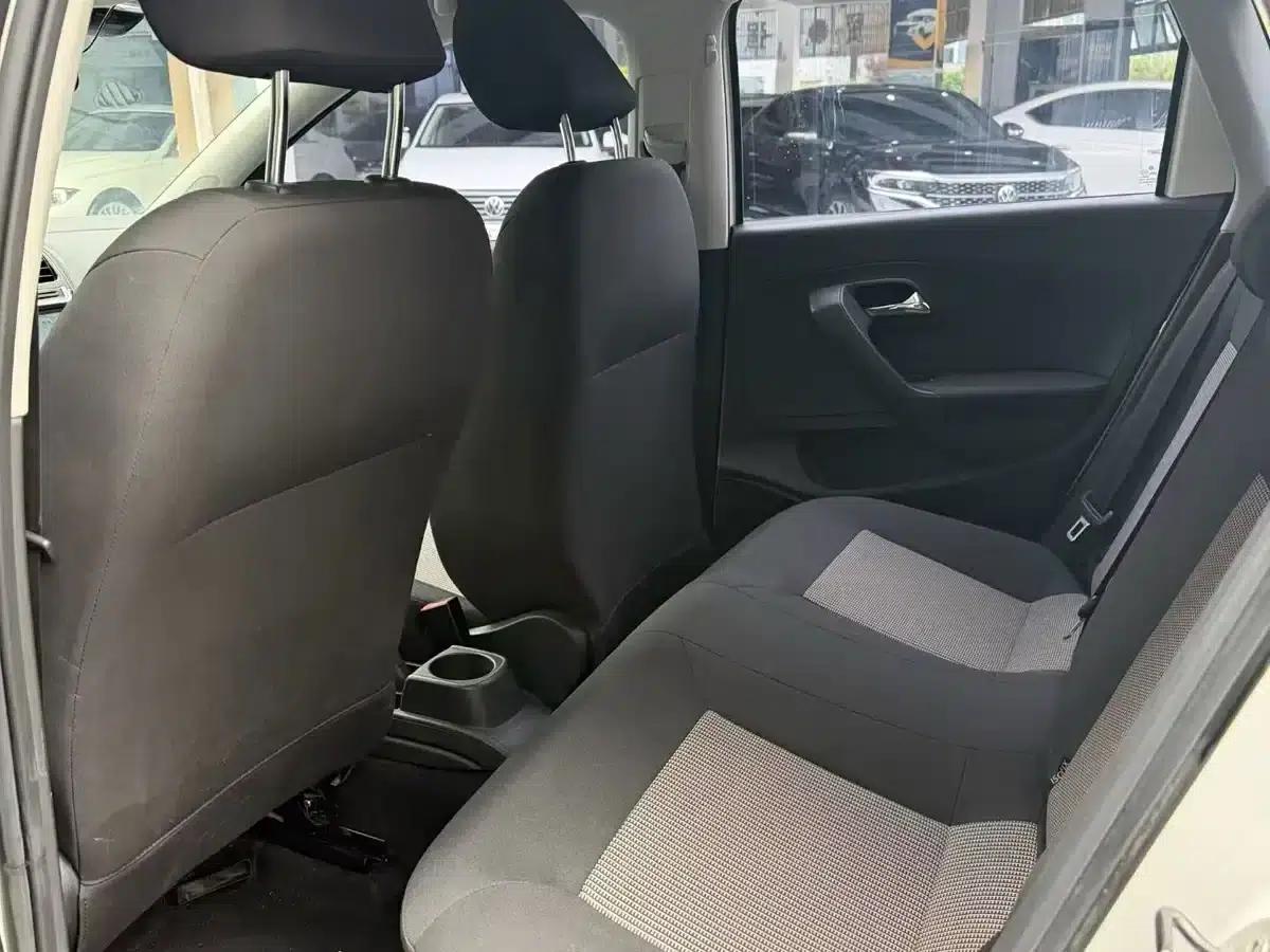 2018 Polo 1.5L Manual Comfort Edition — миниатюра 8