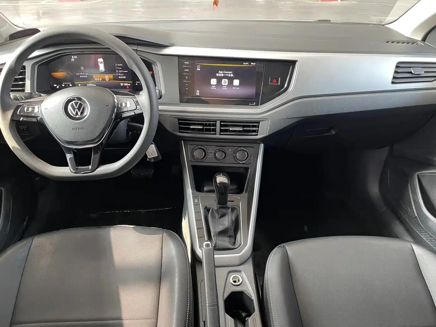 2023 Polo Plus 1.5L Automatic Enjoy Life Edition — миниатюра 8
