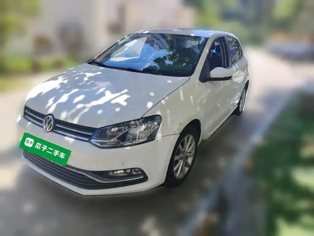 2016 Polo 1.6L Automatic Luxury — миниатюра 1