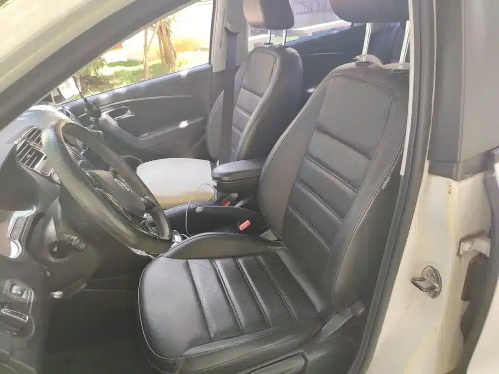 2016 Polo 1.6L Automatic Luxury — миниатюра 12