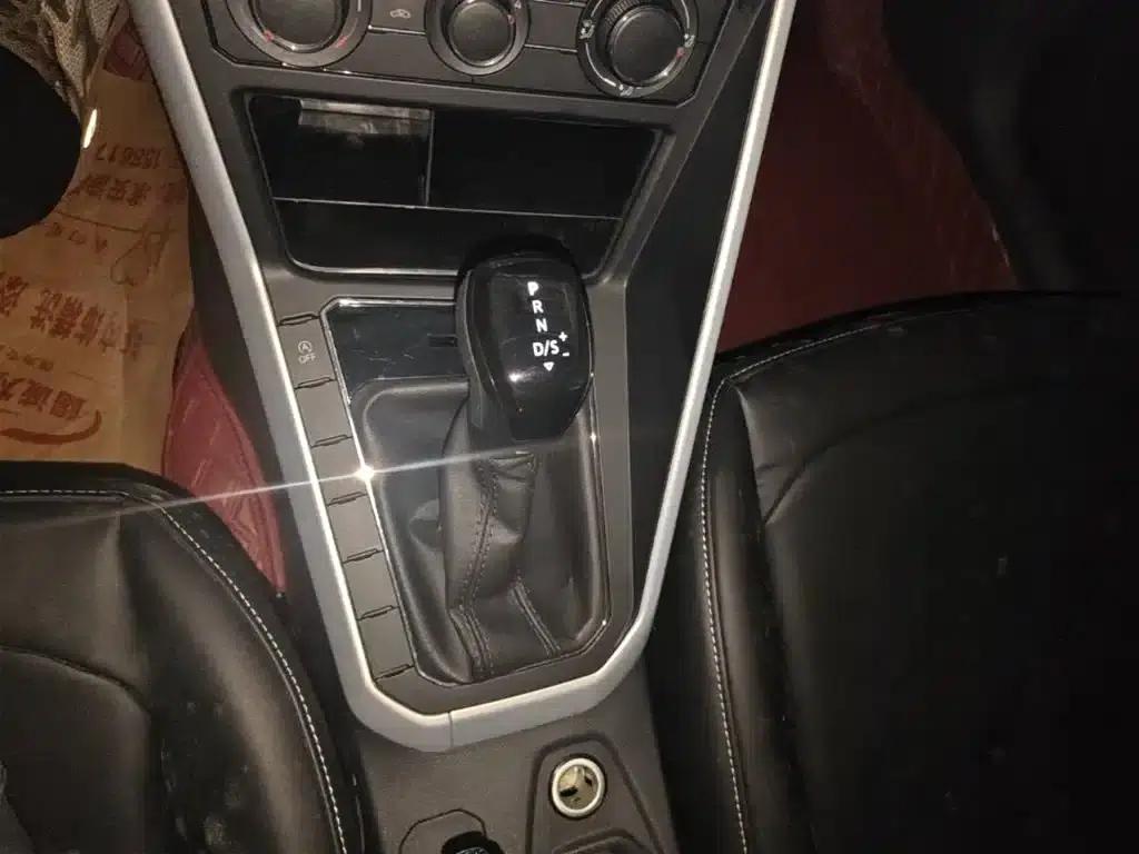 2019 Polo Plus 1.5L Automatic Panoramic Enjoyment Edition — миниатюра 14