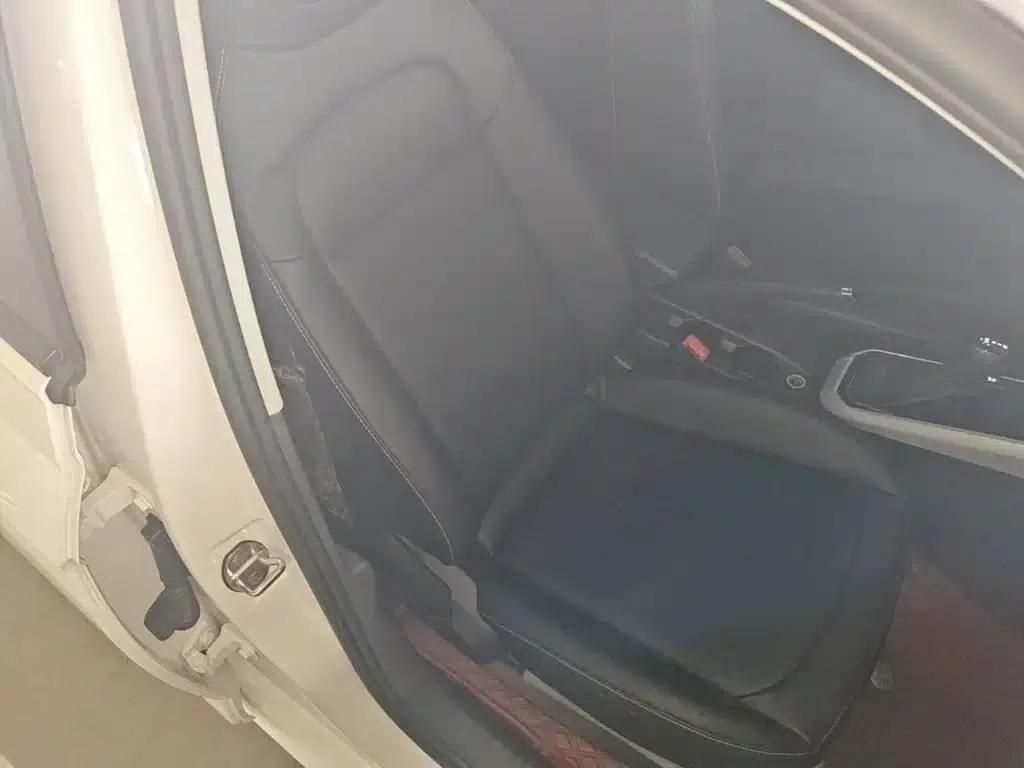 2019 Polo Plus 1.5L Automatic Panoramic Enjoyment Edition — миниатюра 25