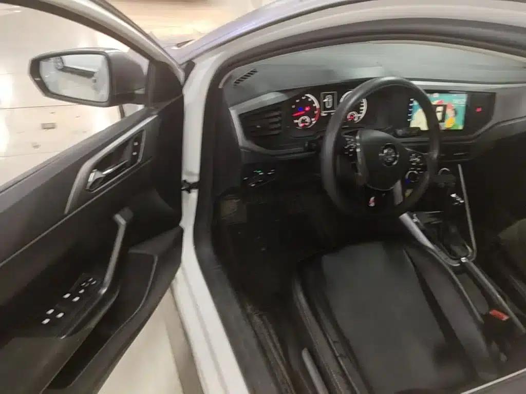 2019 Polo Plus 1.5L Automatic Panoramic Enjoyment Edition — миниатюра 12