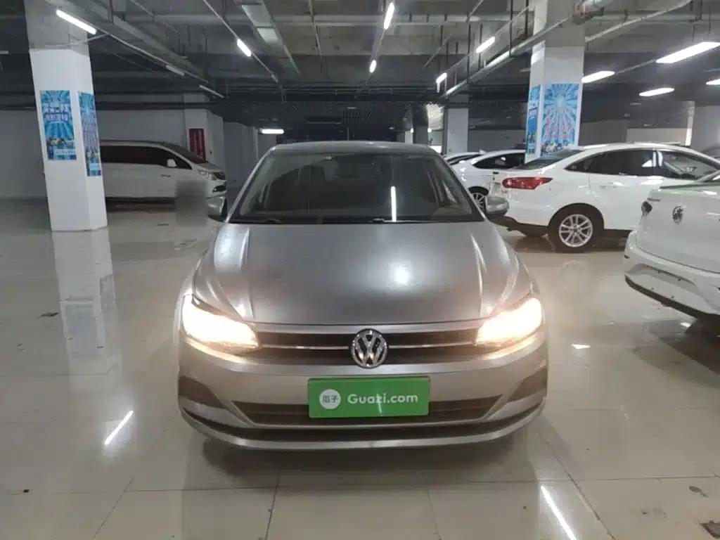2019 Polo Plus 1.5L Automatic Panoramic Enjoyment Edition — миниатюра 3