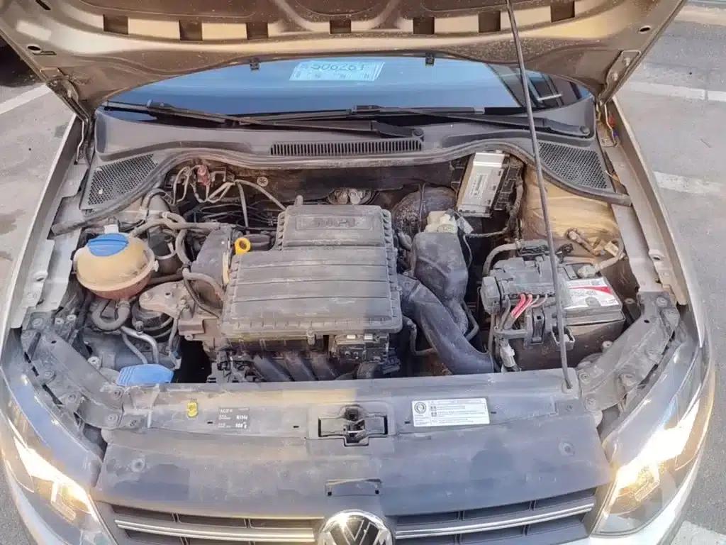 2016 Polo 1.4L Cross Polo Automatic — миниатюра 20