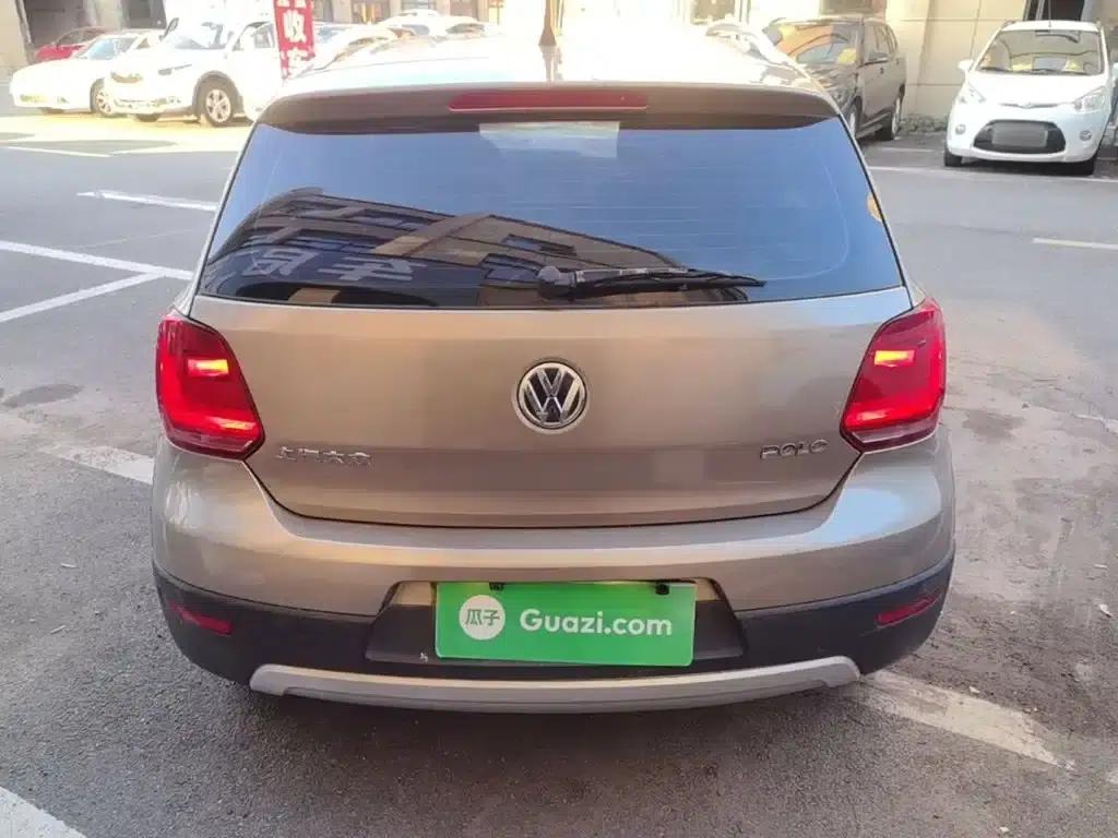 2016 Polo 1.4L Cross Polo Automatic — миниатюра 6