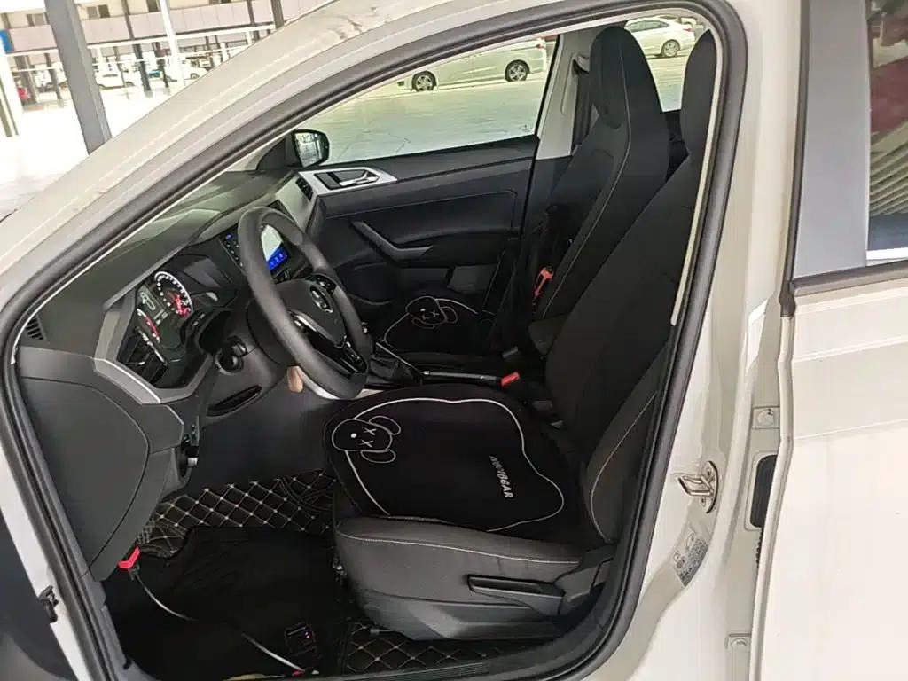 2019 Polo Plus 1.5L Automatic Panoramic Enjoyment Edition — миниатюра 15