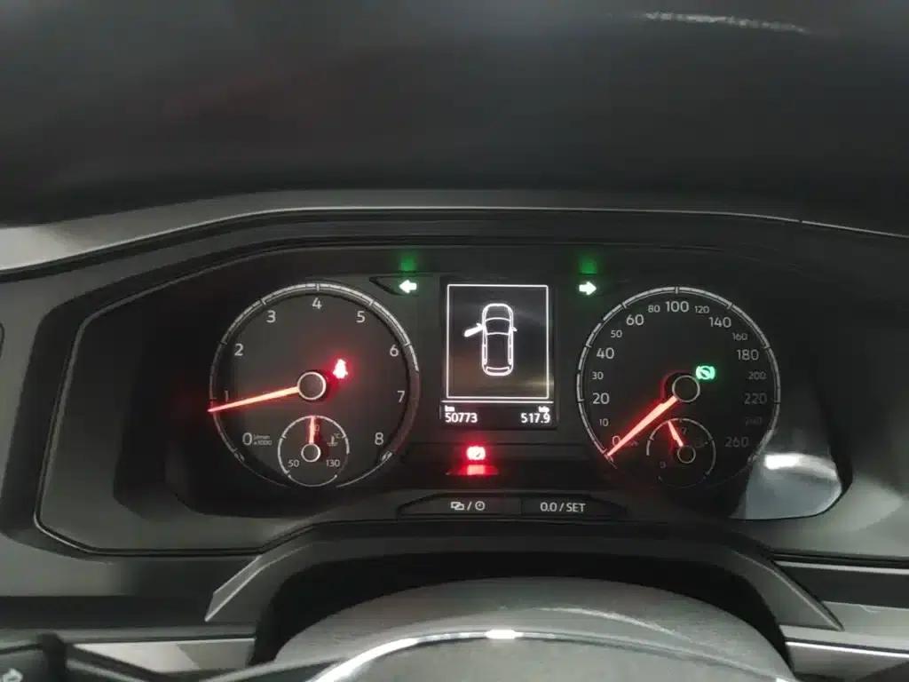 2019 Polo Plus 1.5L Automatic Panoramic Enjoyment Edition — миниатюра 12
