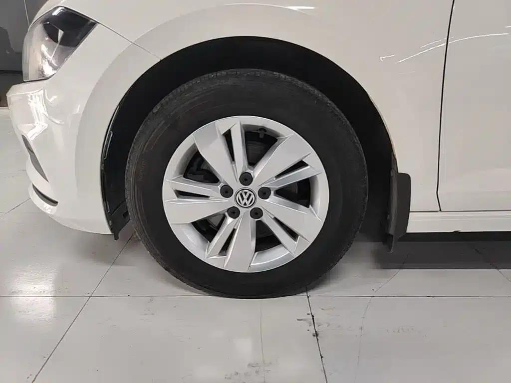 2019 Polo Plus 1.5L Automatic Panoramic Enjoyment Edition — миниатюра 23
