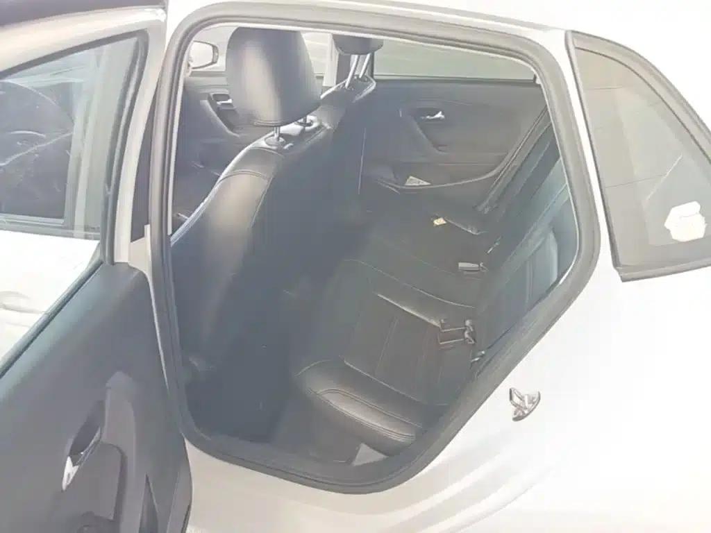 2018 Polo 1.5L Automatic Comfort Edition — миниатюра 17