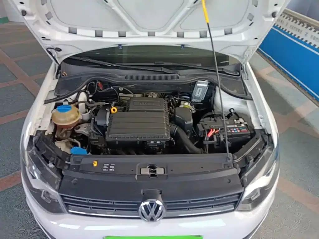 2018 Polo 1.5L Automatic Comfort Edition — миниатюра 20