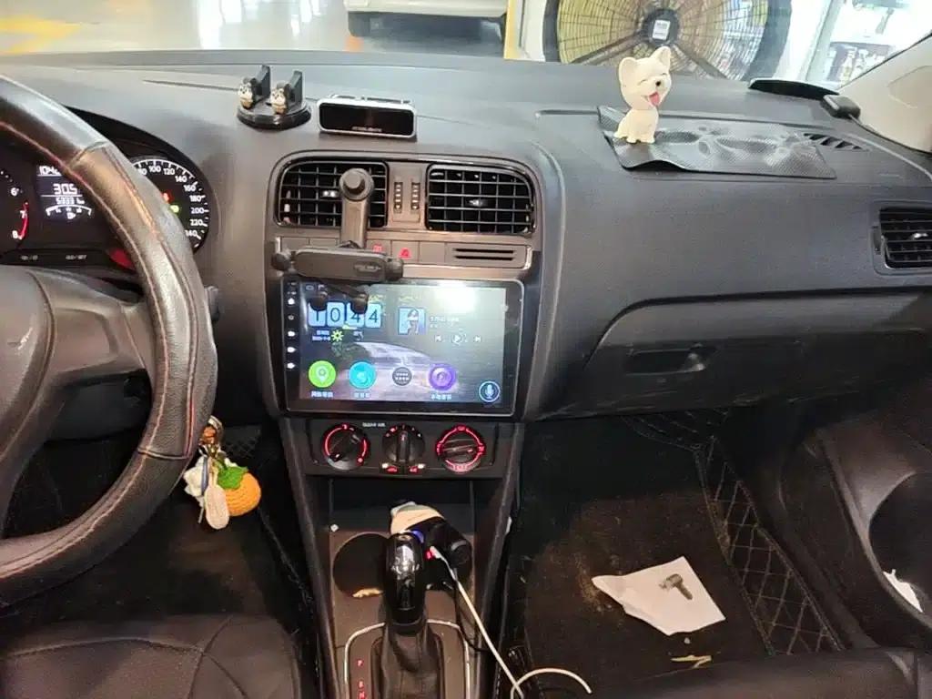 2016 Polo 1.4L Automatic Fashion Edition — миниатюра 13