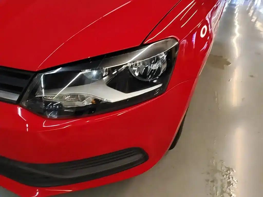 2016 Polo 1.4L Automatic Fashion Edition — миниатюра 24