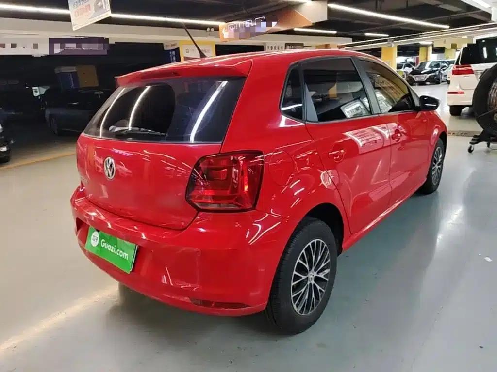 2016 Polo 1.4L Automatic Fashion Edition — миниатюра 7